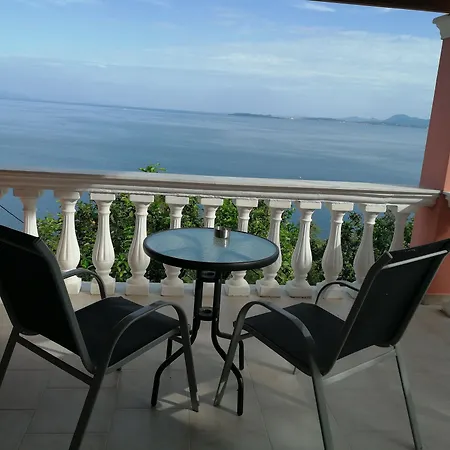 Sunrise View Apartment *